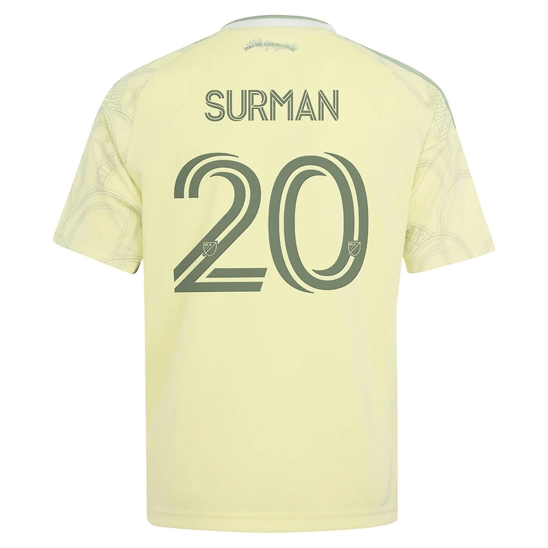 Maillot réplique adidas Finn Surman jaune Portland Timbers 2026 pour enfant, stade Civic Stadium