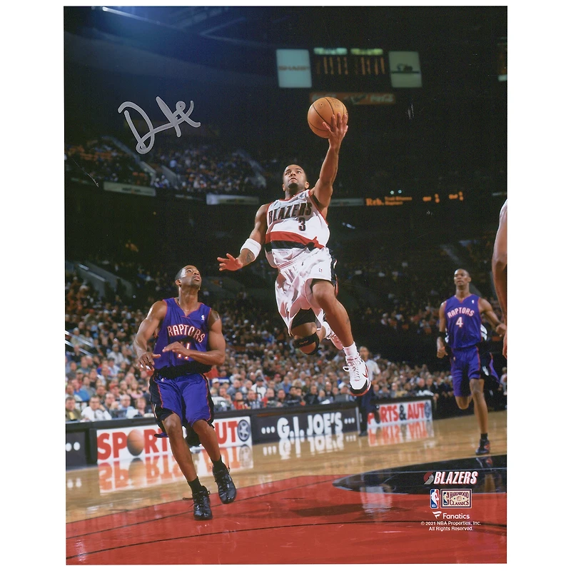 Photo 8" x 10" autographiée de Damon Stoudamire (Portland Trail Blazers) lors d'un lay-up contre les Raptors de Toronto