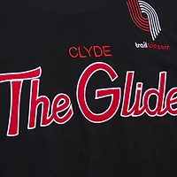 T-shirt pour hommes Mitchell & Ness Clyde Drexler noir Portland Trail Blazers Premium Nickname