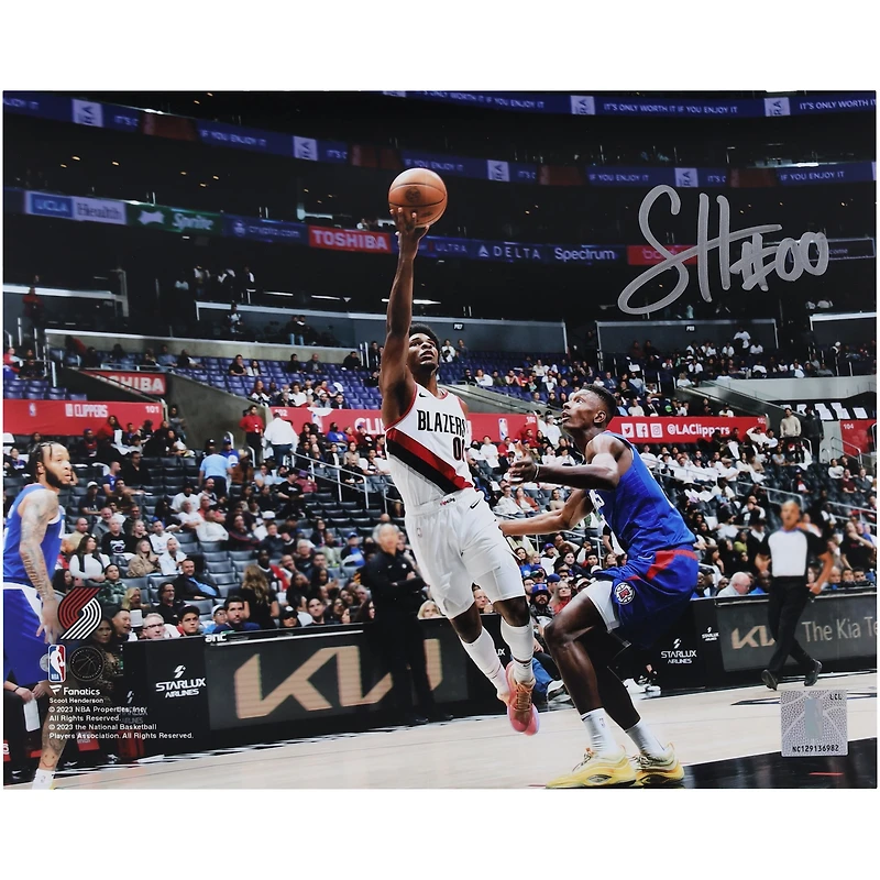 Scoot Henderson Portland Trail Blazers Autographed 8" x 10" Lay Up vs. Los Angeles Clippers Photograph