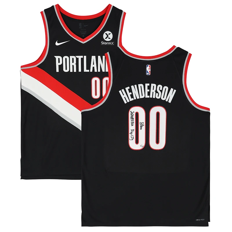 Maillot Swingman Nike Icon Edition noir dédicacé par Scoot Henderson des Portland Trail Blazers avec inscriptions « 2023 #3 Pick » et « Rip City » - Édition limitée à 23 exemplaires
