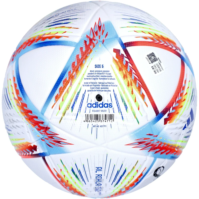 Ballon de la Coupe du Monde de la FIFA dédicacé par l'équipe nationale du Portugal de Bruno Fernandes