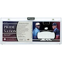 Carte de golf Upper Deck Black Dual Pride Of A Nation 2013, signée par Michael Jordan et Tiger Woods (reliques du drapeau américain, encre argentée, réf. PN-JW, n° 7/10).