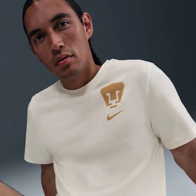 T-shirt Nike crème avec écusson des Pumas pour homme