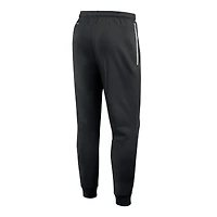 Pantalon de survêtement Nike noir Purdue Boilermakers 2025 Sideline Standard Issue Dri-FIT Taper pour homme