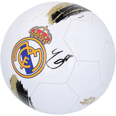 Ballon de football blanc/or autographié par Endrick Real Madrid