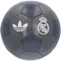 Ballon de football gris/bleu marine dédicacé par Gareth Bale du Real Madrid