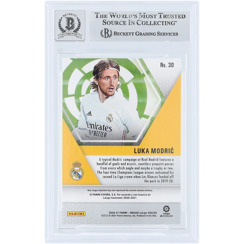 Luka Modric Real Madrid Autographed 2020-21 Panini Mosaic La Liga #30 Beckett Fanatics Witnessed Authenticated 10 Card 