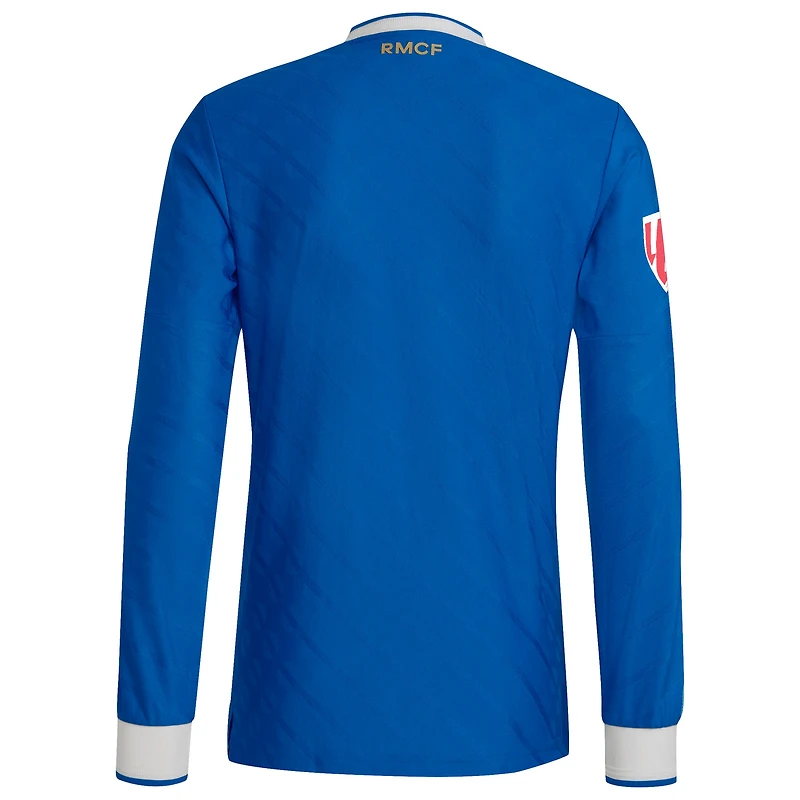 Maillot adidas bleu Real Madrid 2025/26 Third Authentic à manches longues avec patch pour homme