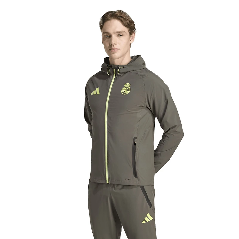 Veste de voyage adidas Tiro Vis Tech Olive Real Madrid 2025/26 pour homme