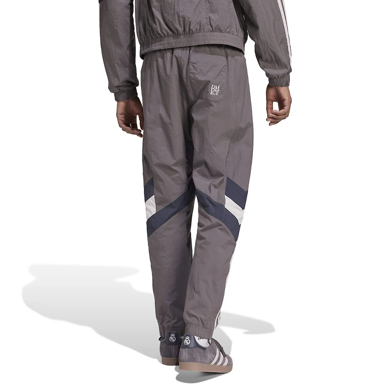 Pantalon de survêtement adidas Originals Real Madrid Lifestyle pour homme, anthracite