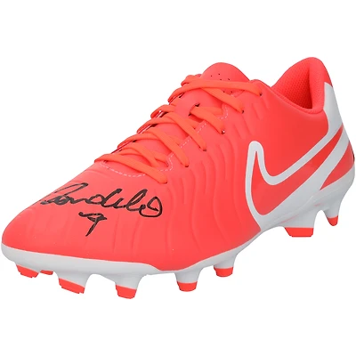 Crampons de football Nike Tiempo orange autographiés par Ronaldo Nazario du Real Madrid