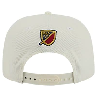 Casquette de golf à visière snapback Real Salt Lake 2025 Kickoff de New Era pour homme, couleur crème