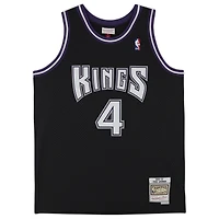 Maillot réplique autographié par Chris Webber des Sacramento Kings de Mitchell & Ness 2000-01 avec inscription « HOF 21 »