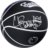 Chris Webber Sacramento Kings Autographed 2022-2023 Wilson City Edition Collectors Basketball