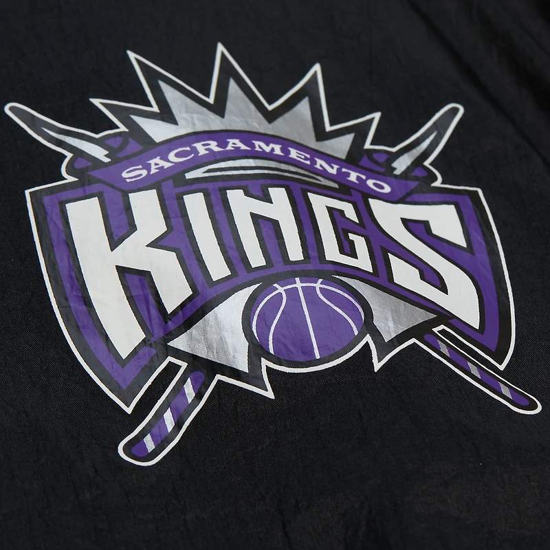 Veste coupe-vent à capuche entièrement zippée Mitchell & Ness noire Sacramento Kings Playmaker pour homme