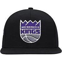 Casquette Snapback noire Mitchell & Ness Sacramento Kings Side Core 2.0 pour hommes