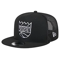Casquette de camionneur à visière noire New Era Sacramento Kings 9FIFTY pour homme