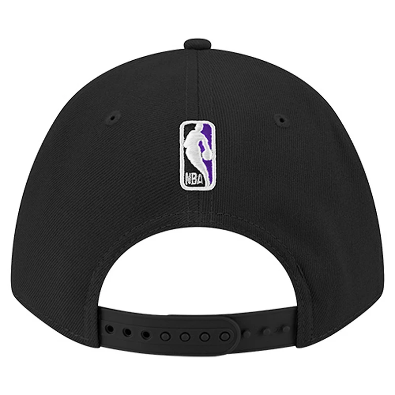 Casquette ajustable New Era noire Sacramento Kings 9FORTY Stock M-Crown pour homme