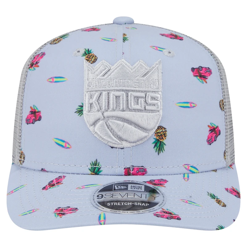 Casquette extensible à bouton-pression New Era bleu clair/gris Sacramento Kings Adventure Aloha Pattern 9SEVENTY pour homme