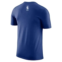 T-shirt Nike City Edition Essential Logo bleu Sacramento Kings 2024/25 pour homme
