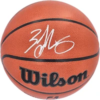 Ballon de basketball Wilson Authentic Series autographié par Zach LaVine des Sacramento Kings, utilisable en intérieur et en extérieur