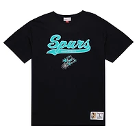 Men's Mitchell & Ness Black San Antonio Spurs Hardwood Classics Felt Applique Slub T-Shirt