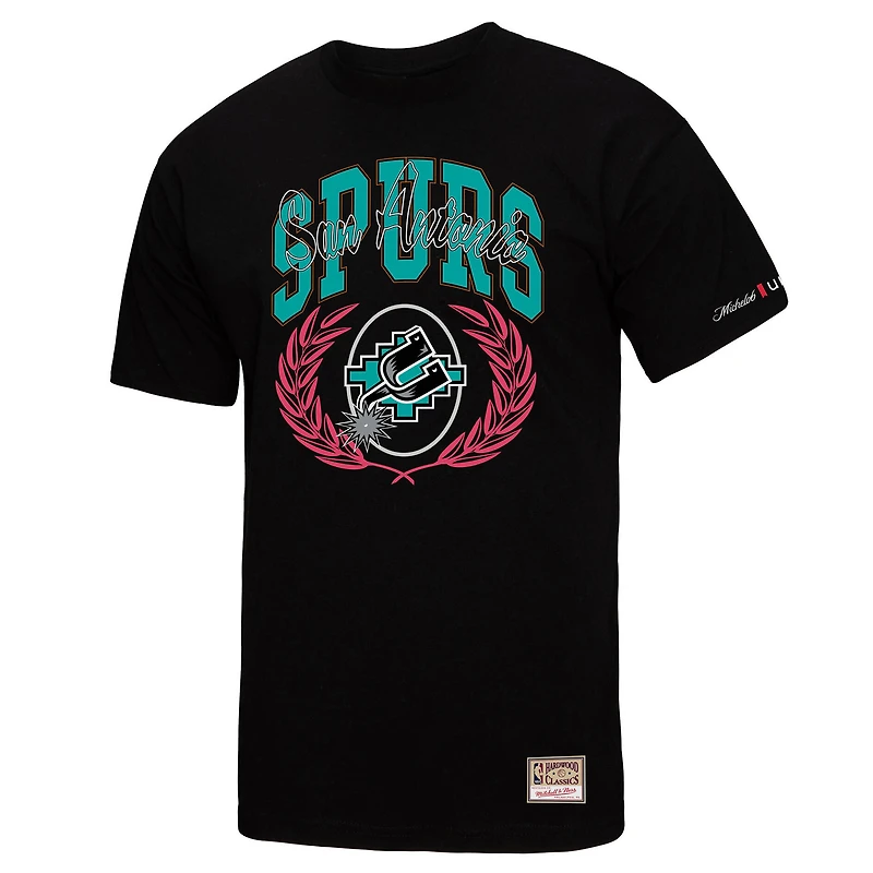 T-shirt noir Mitchell & Ness San Antonio Spurs NBA x Michelob Ultra Rewind II pour homme