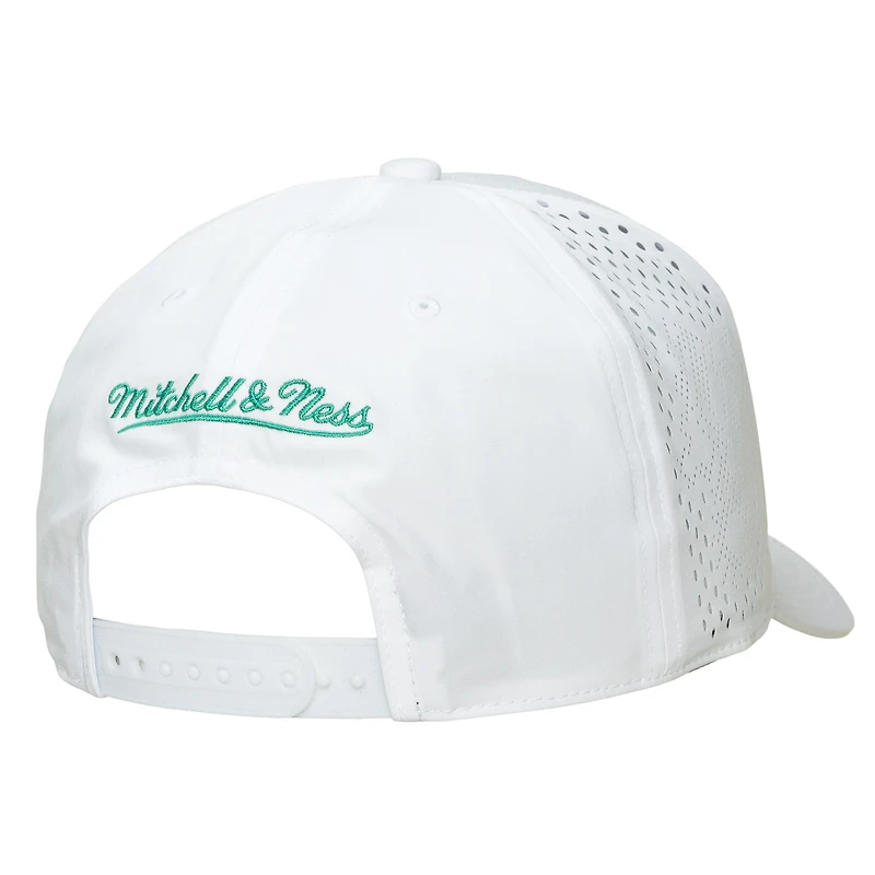 Men's Mitchell & Ness White San Antonio Spurs Perfect Lightweight Pro Crown Adjustable Hat