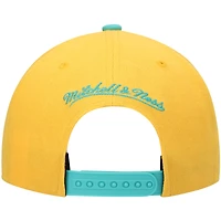 Men's Mitchell & Ness Yellow San Antonio Spurs Hardwood Classics Snapback Hat