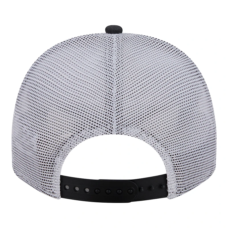 Casquette ajustable New Era 9FIFTY pour homme, noire et blanche, San Antonio Spurs, en maille lavée.