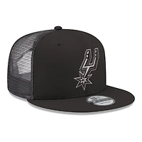 Men's New Era Black San Antonio Spurs Core Logo Meshback 9FIFTY Snapback Hat