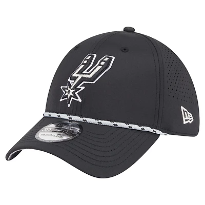 Casquette New Era noire San Antonio Spurs Featherweight Poly Rope Flex 39Thirty pour homme