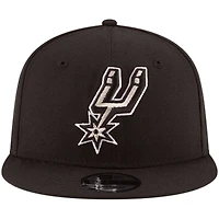 Men's New Era Black San Antonio Spurs Official Team Color 9FIFTY Snapback Hat