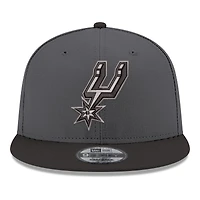 Men's New Era Gray/Black San Antonio Spurs Logo 2-Tone 9FIFTY Snapback Hat