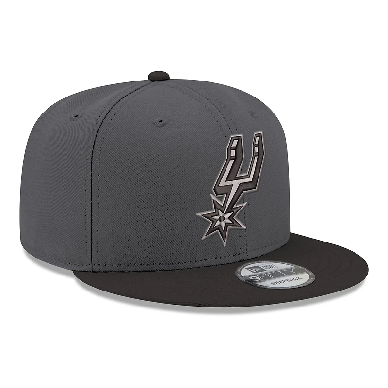 Men's New Era Gray/Black San Antonio Spurs Logo 2-Tone 9FIFTY Snapback Hat