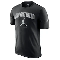 T-shirt unisexe Jordan Brand noir Essential Cities des San Antonio Spurs