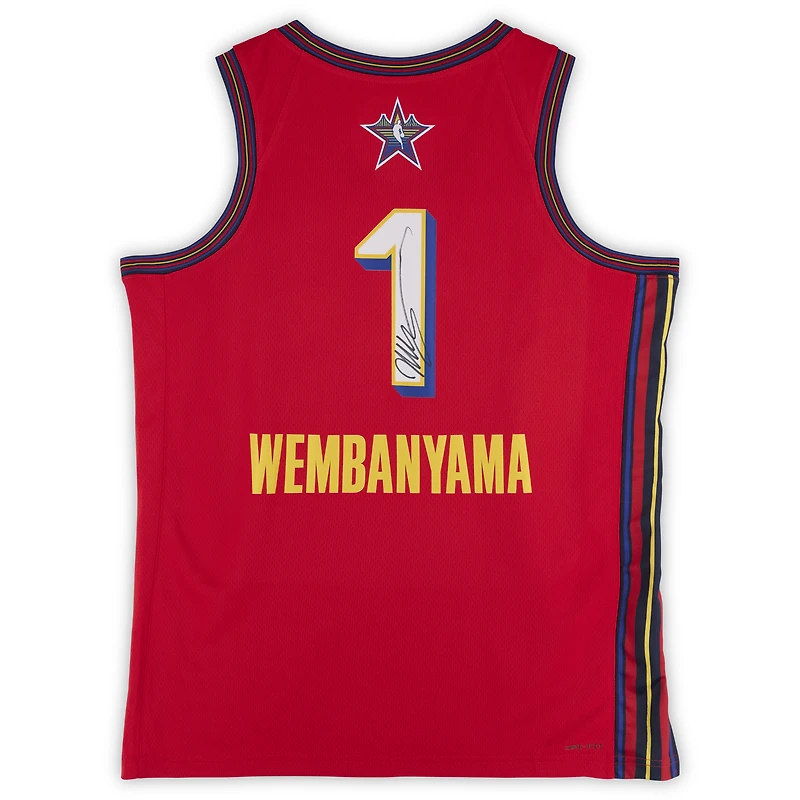 Maillot Nike rouge Swingman dédicacé par Victor Wembanyama des San Antonio Spurs lors du match des étoiles de la NBA 2025