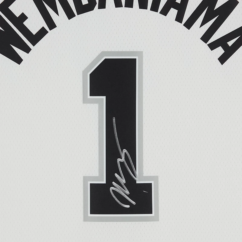 Maillot Swingman Nike Association Edition blanc dédicacé par Victor Wembanyama des San Antonio Spurs