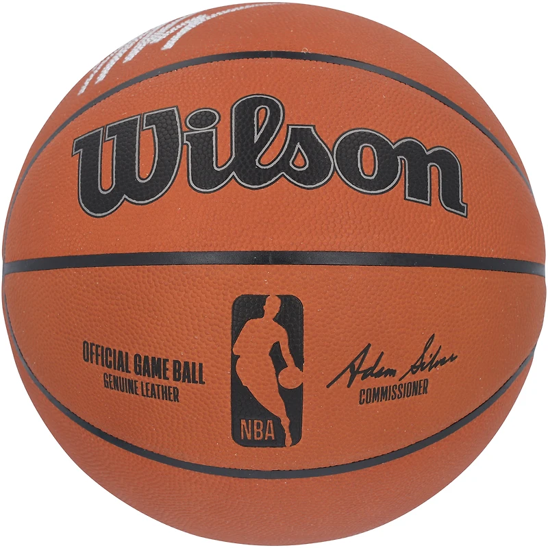 Ballon de basket officiel Wilson autographié par Victor Wembanyama des San Antonio Spurs