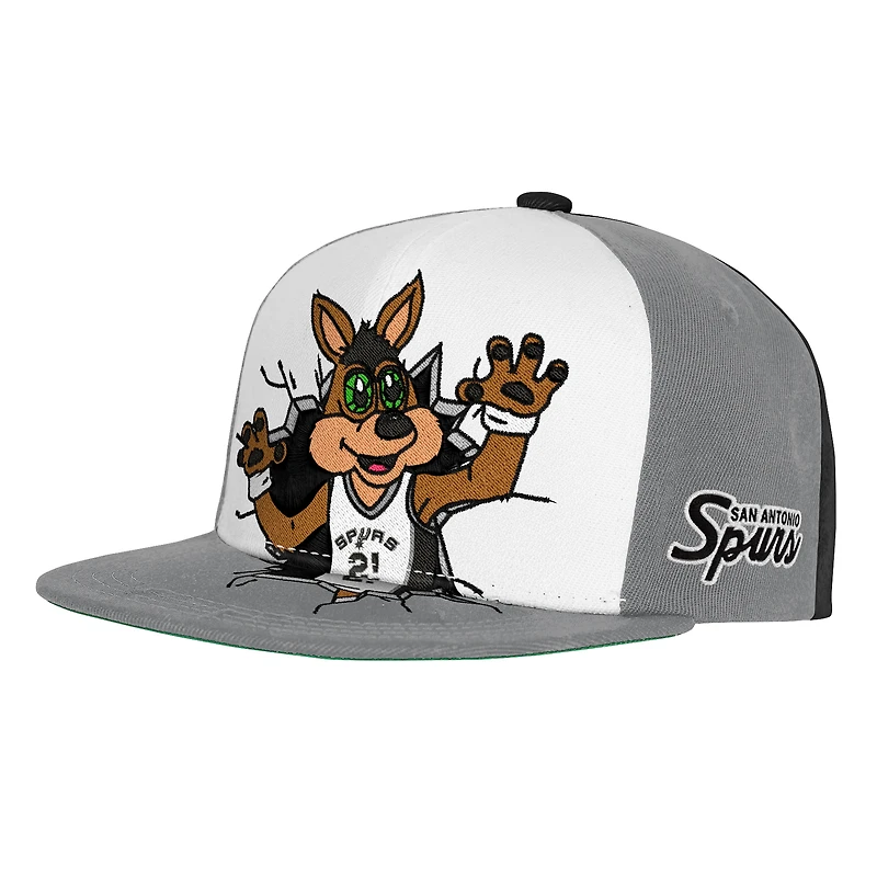 Youth Mitchell & Ness Gray San Antonio Spurs Mascot Snapback Hat