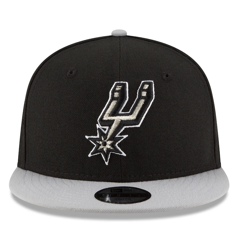 Youth New Era Black/Gray San Antonio Spurs 2026 NBA Finals Side Patch 9FIFTY Snapback Hat