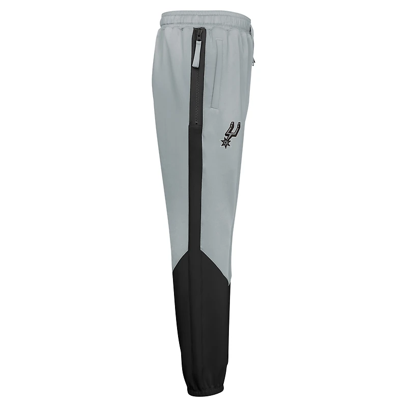 Pantalon Nike Silver Authentic Showtime pour jeunes San Antonio Spurs 2024/25