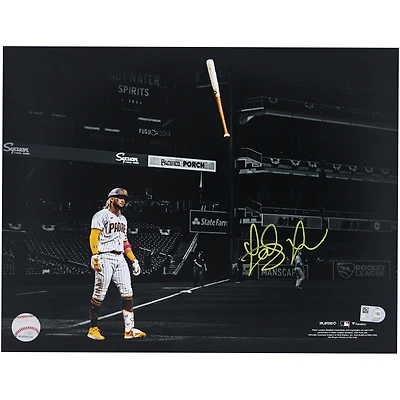 Fernando Tatis Jr. San Diego Padres autographié 11" x 14 " Bat Flip Spotlight photographié - Signé à l'encre jaune