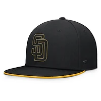 Men's Fanatics  Black San Diego Padres Glint Snapback Hat
