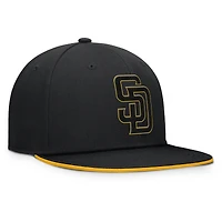 Men's Fanatics  Black San Diego Padres Glint Snapback Hat