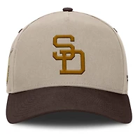 Casquette ajustable Fanatics kaki/marron pour homme, modèle vétéran des Padres de San Diego.
