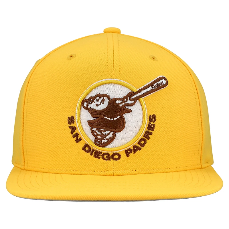 Casquette snapback basique Mitchell & Ness Gold San Diego Padres Cooperstown Collection pour homme