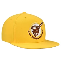 Casquette snapback basique Mitchell & Ness Gold San Diego Padres Cooperstown Collection pour homme