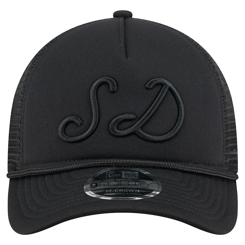 Casquette camionneur ajustable New Era noire San Diego Padres City Initial 9FORTY A-Frame M-Crown pour homme